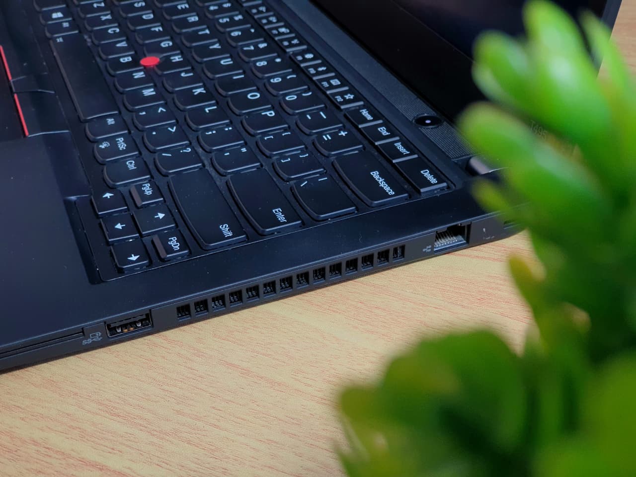 Lenovo ThinkPad T495 AMD R5